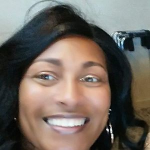 Meet your Posher, Renea